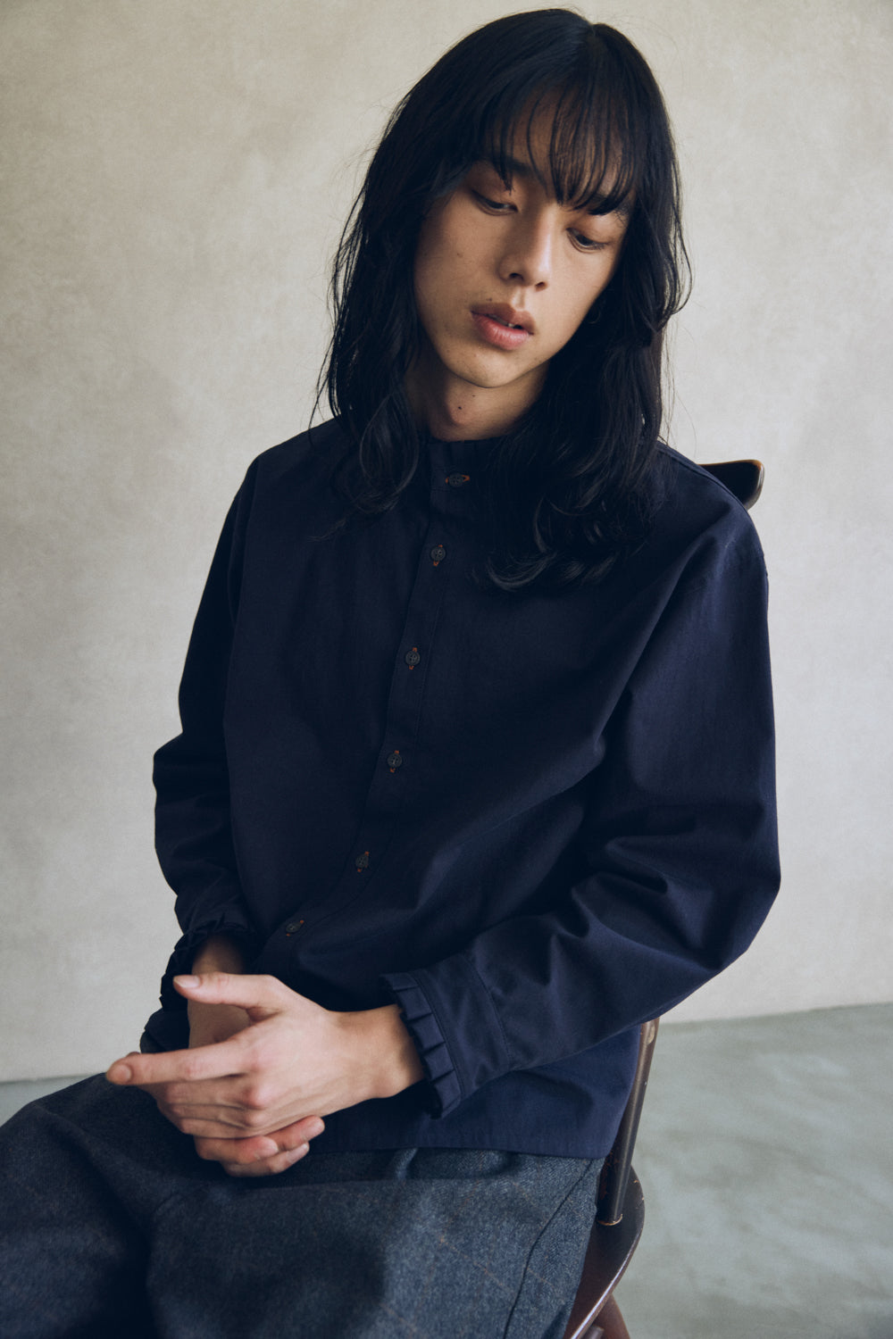 YARRA NEU　ヴィンテージワッシャー衿フリルシャツ　NU-5553-423