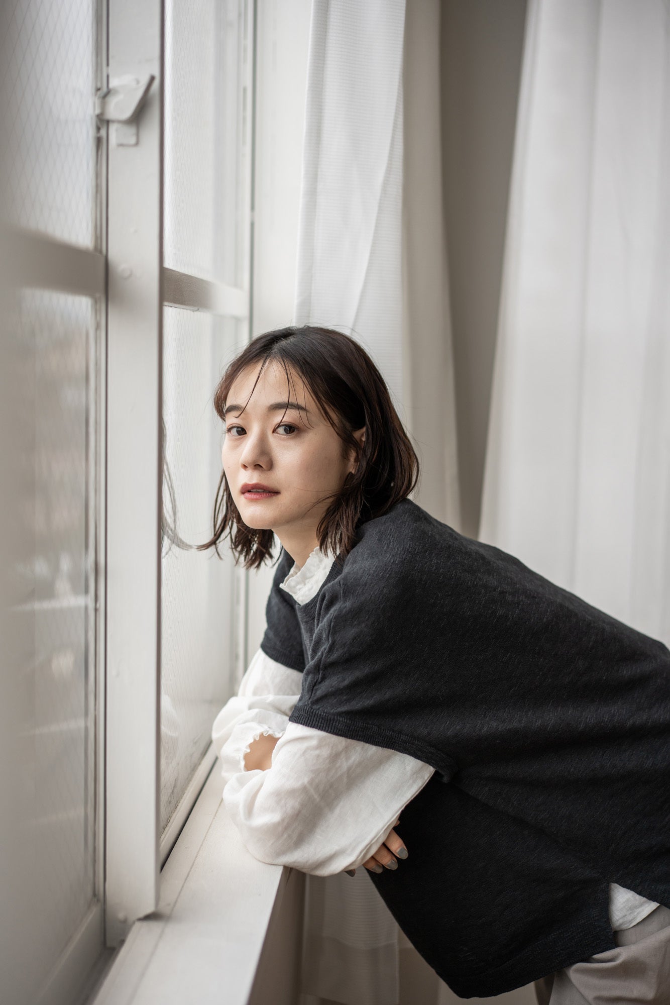 YARRA　リネン100フリルカラー2WAYブラウス　YR-1543-211