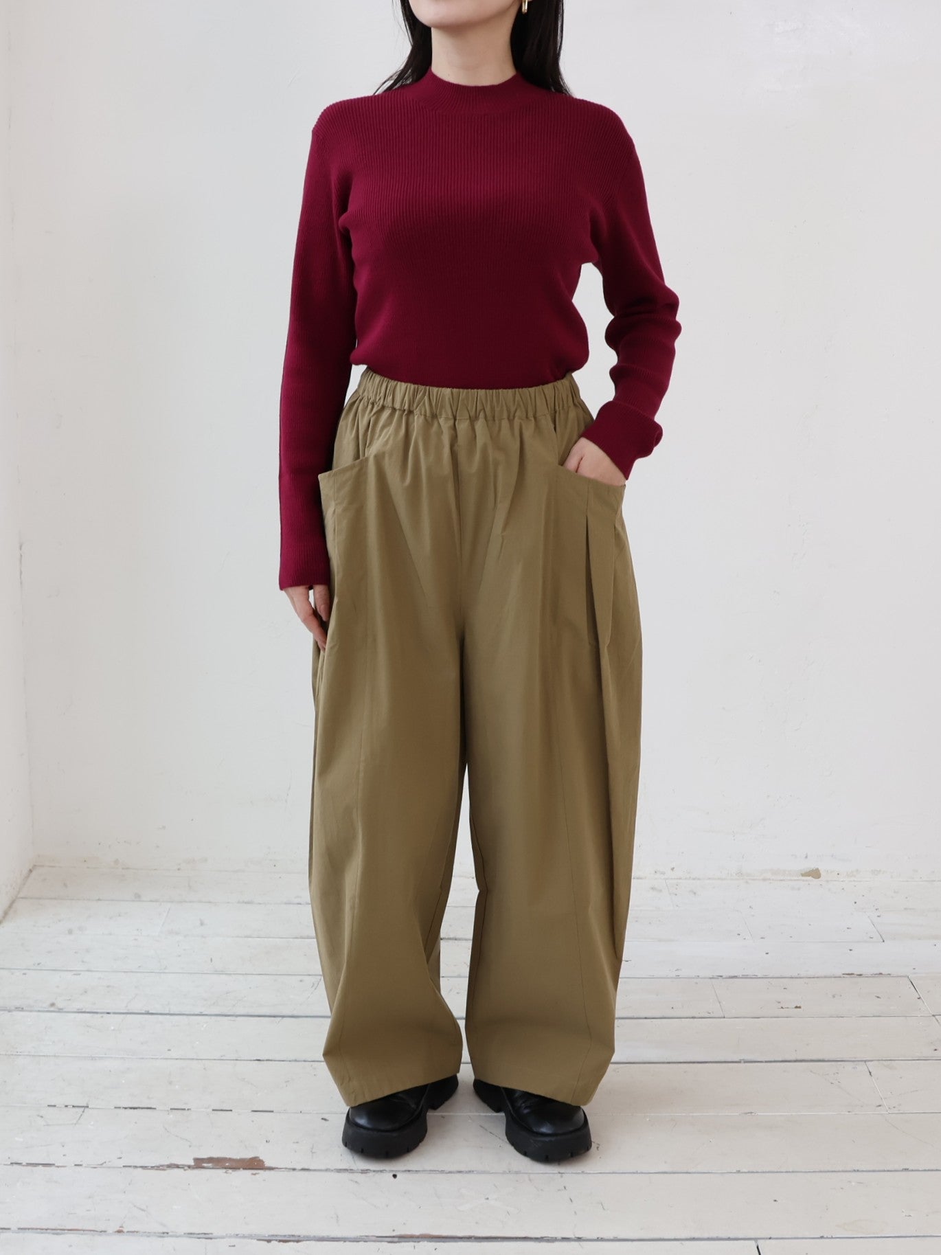 YARRA　コンパクトツイルタックパンツ　YR-1645-205