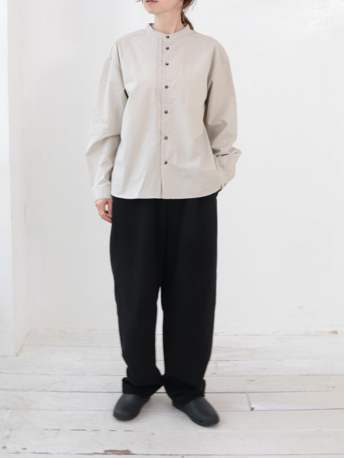 YARRA NEU　カシミヤ混ウール裏付きパンツ　NU-5555-429