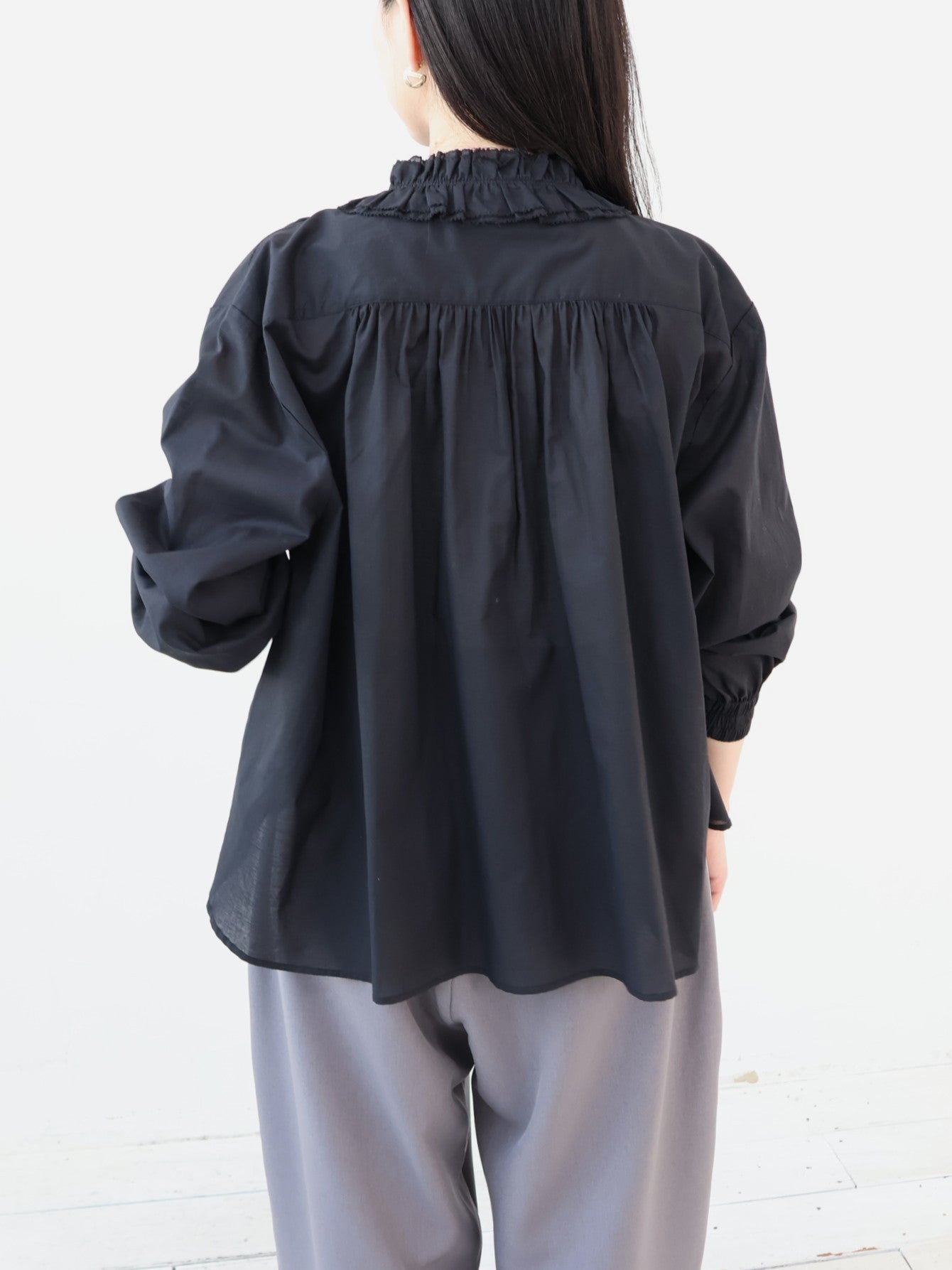 doux bleu　コットンフリルギャザーブラウス　DB-2643-004
