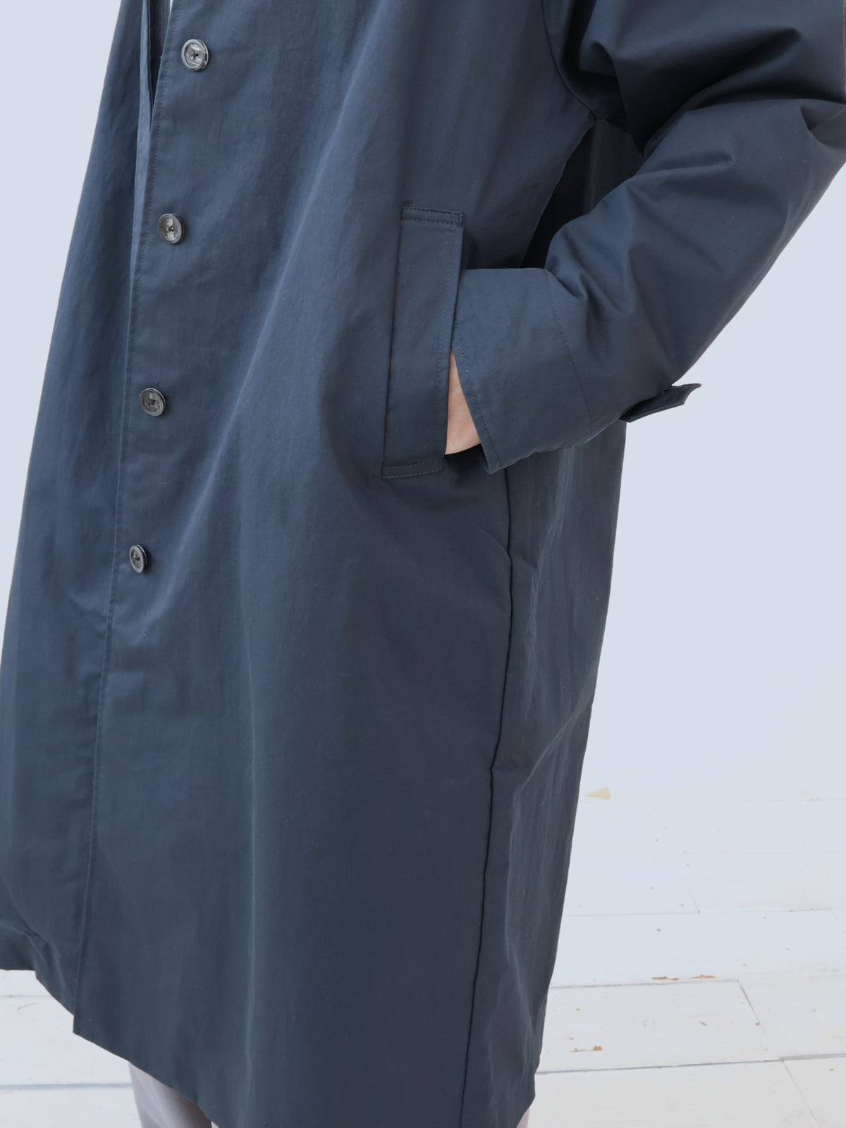 doux bleu　C/Nナイロン スタンドカラーコート　DB-2647-032