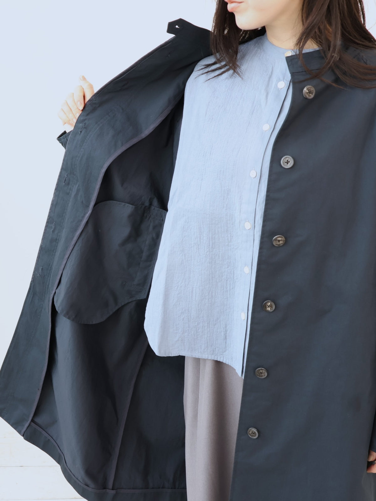 doux bleu　C/Nナイロン スタンドカラーコート　DB-2647-032
