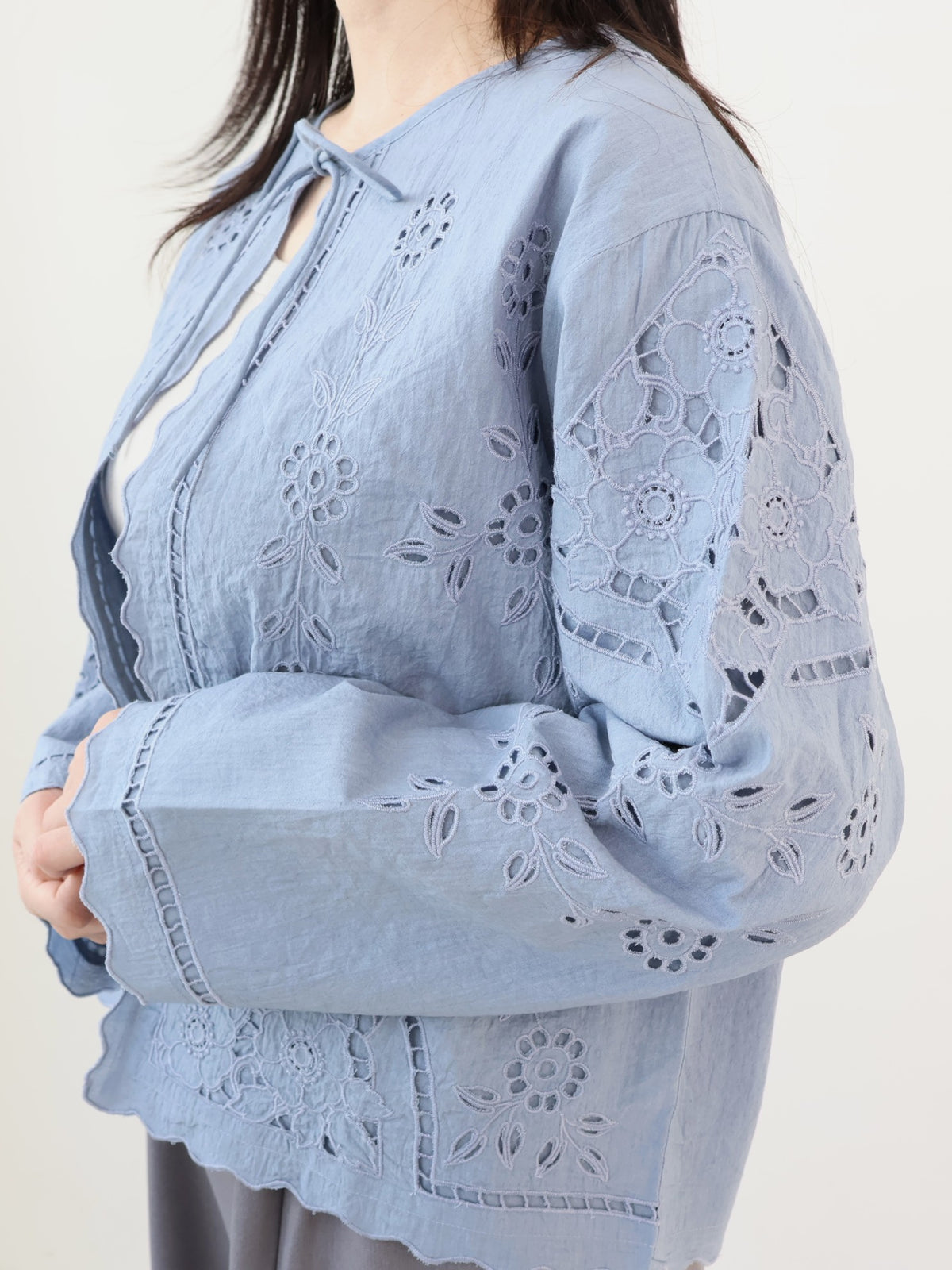 doux bleu　カットワーク シャツジャケット　DB-2647-023