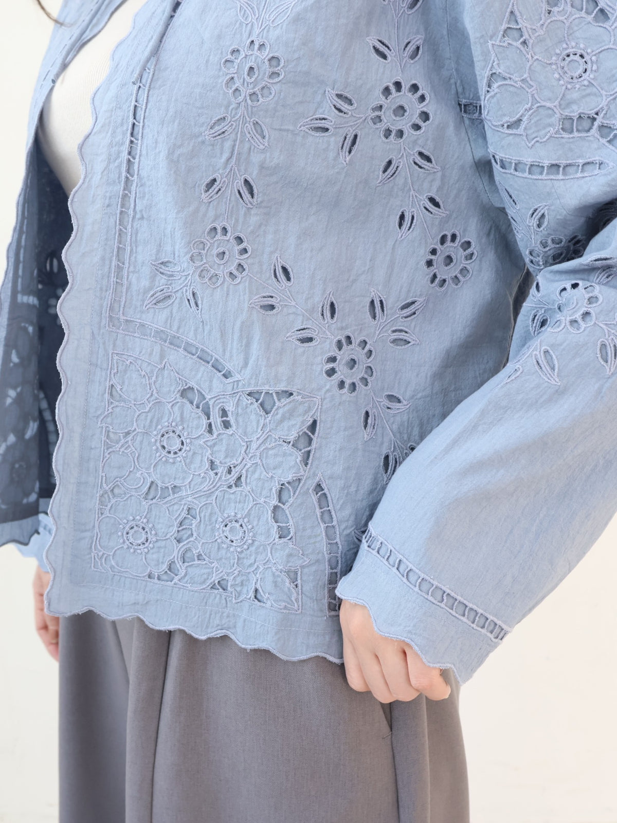 doux bleu　カットワーク シャツジャケット　DB-2647-023