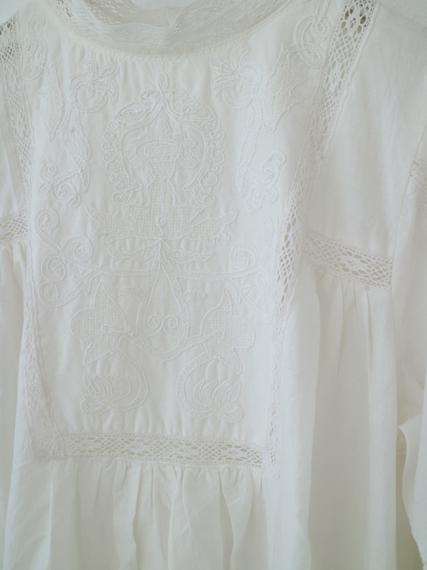 YARRA　INDIAハイカウント刺繍ワンピース　YR-1614-241