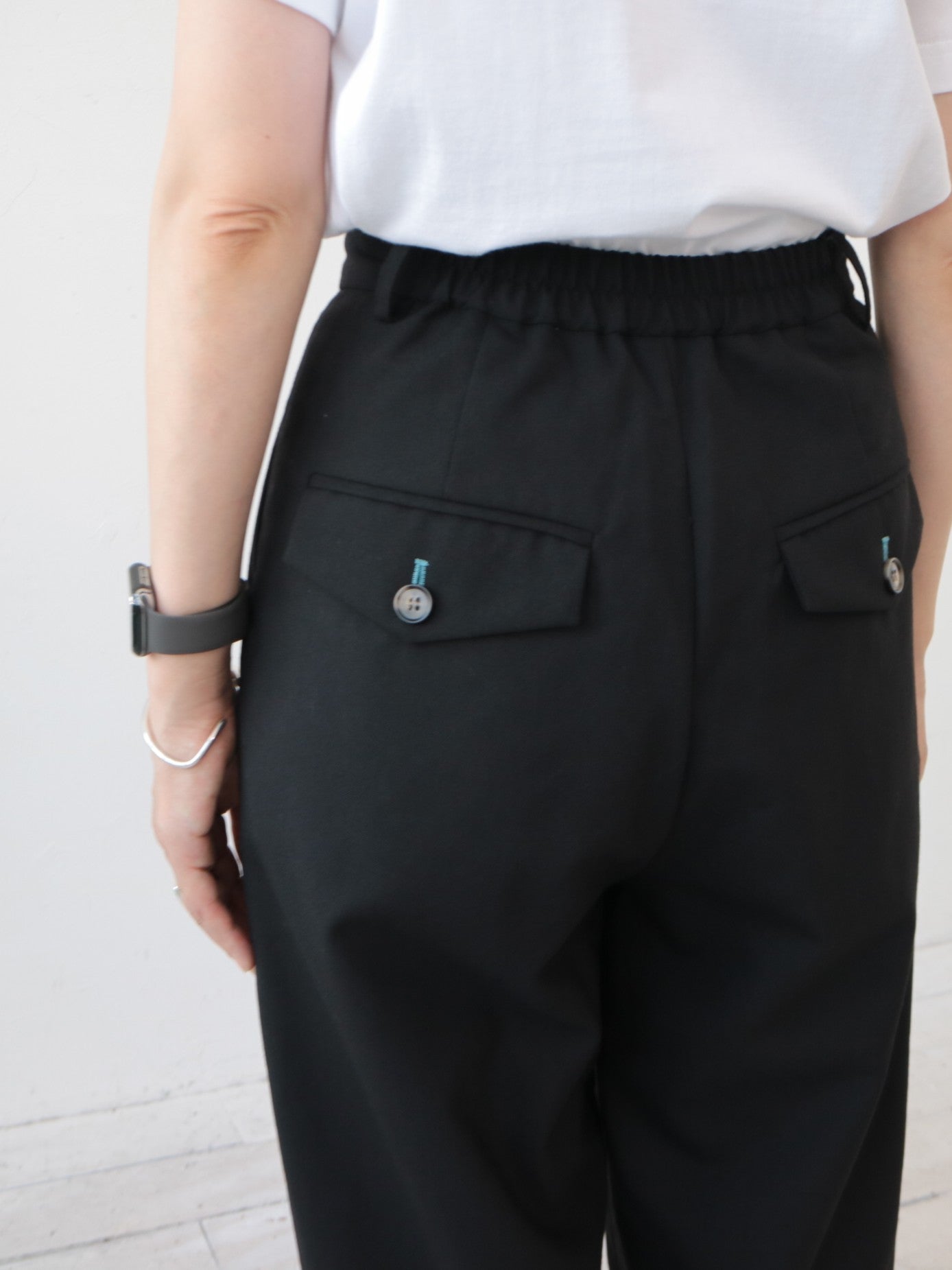 YARRA NEU　サマーウールタックパンツ　NU-5615-422