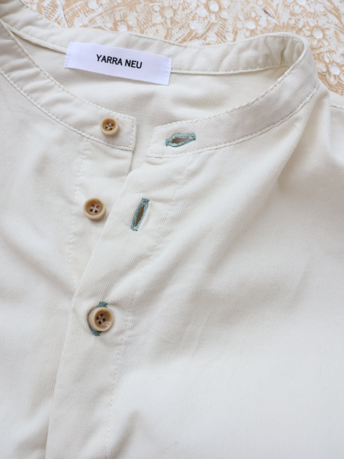 YARRA NEU　MICRO WALE コーデュロイシャツ　NU-5653-436