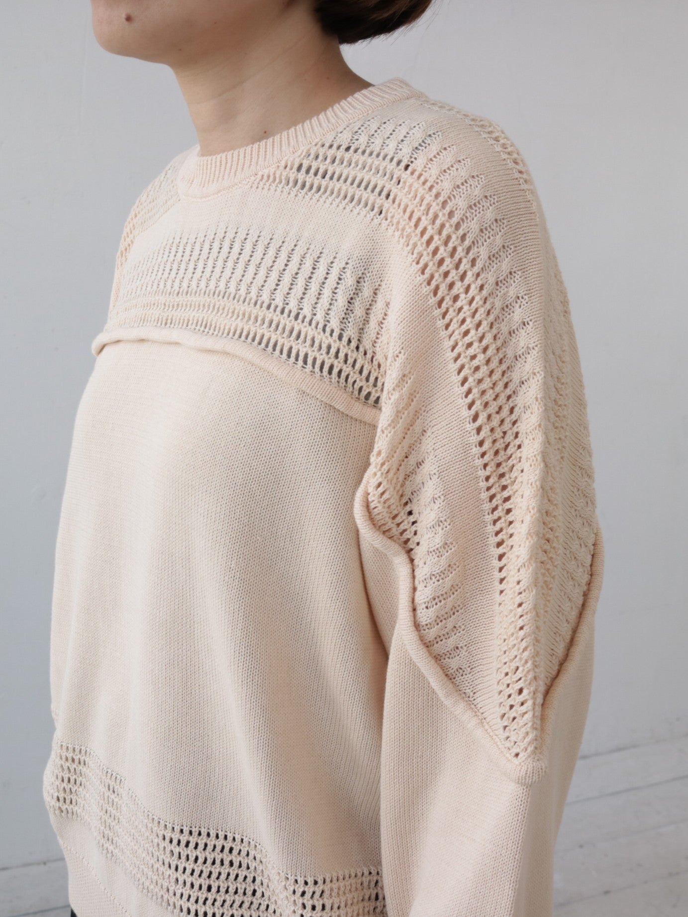 YARRA NEU　透かし編みヨークニットプルオーバー　NU-5612-407