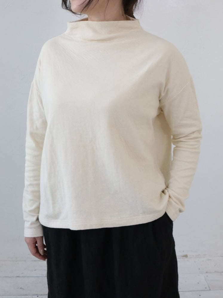 YARRA　４０接結天竺ハイネックプルオーバー　YR-1551-257