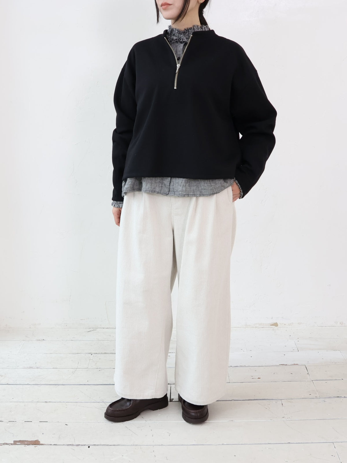 YARRA　リネン千鳥フリルカラーブラウス　YR-1653-251
