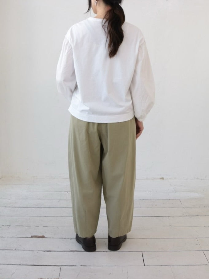 YARRA　ボリュームテーパードパンツ　YR-1615-242