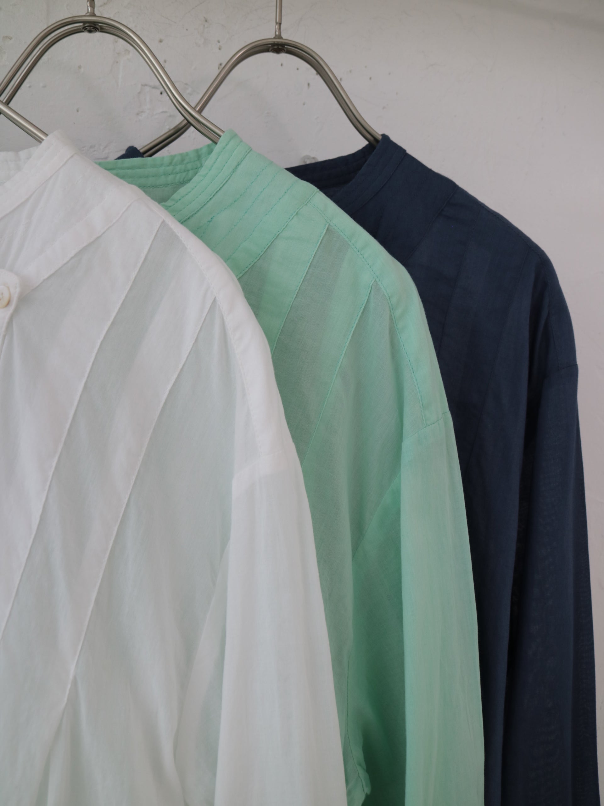 doux bleu　コットンカディ ギャザープルオーバーシャツ　DB-2613-030