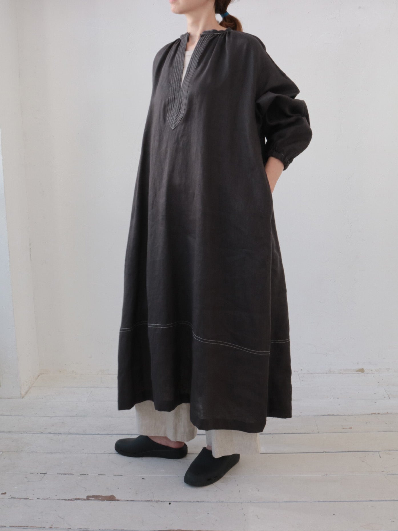 doux bleu　ステッチワーク リネンワンピース　DB-2614-026