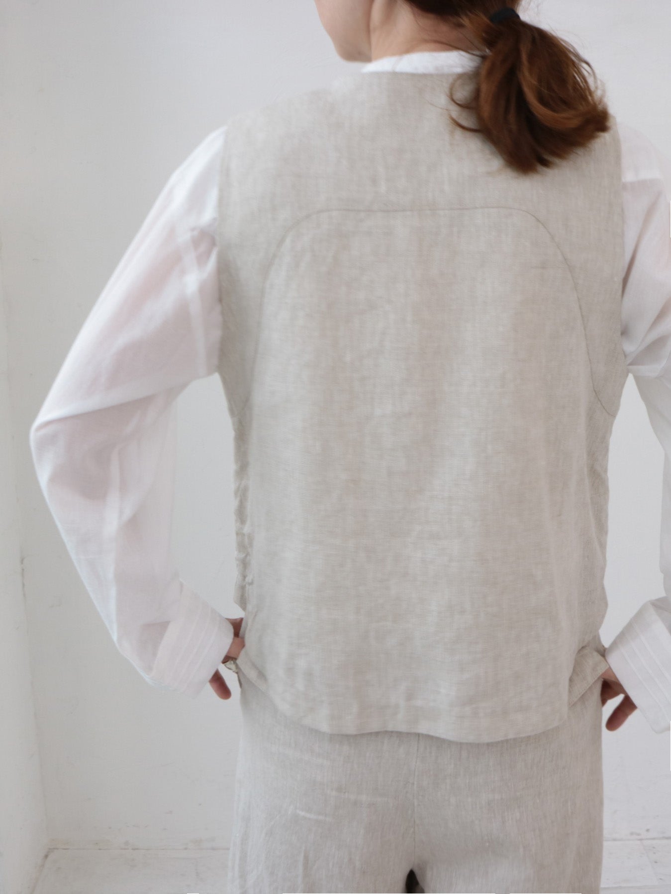 doux bleu　クラシックリネン ショートベスト　DB-2618-004