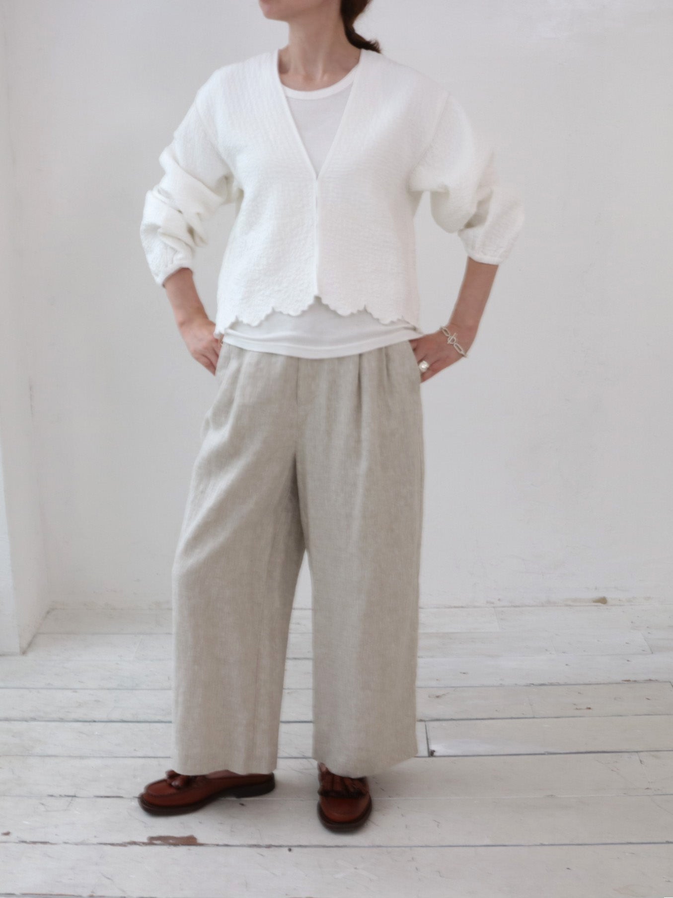 doux bleu　クラシックリネン Wタックパンツ　DB-2615-005