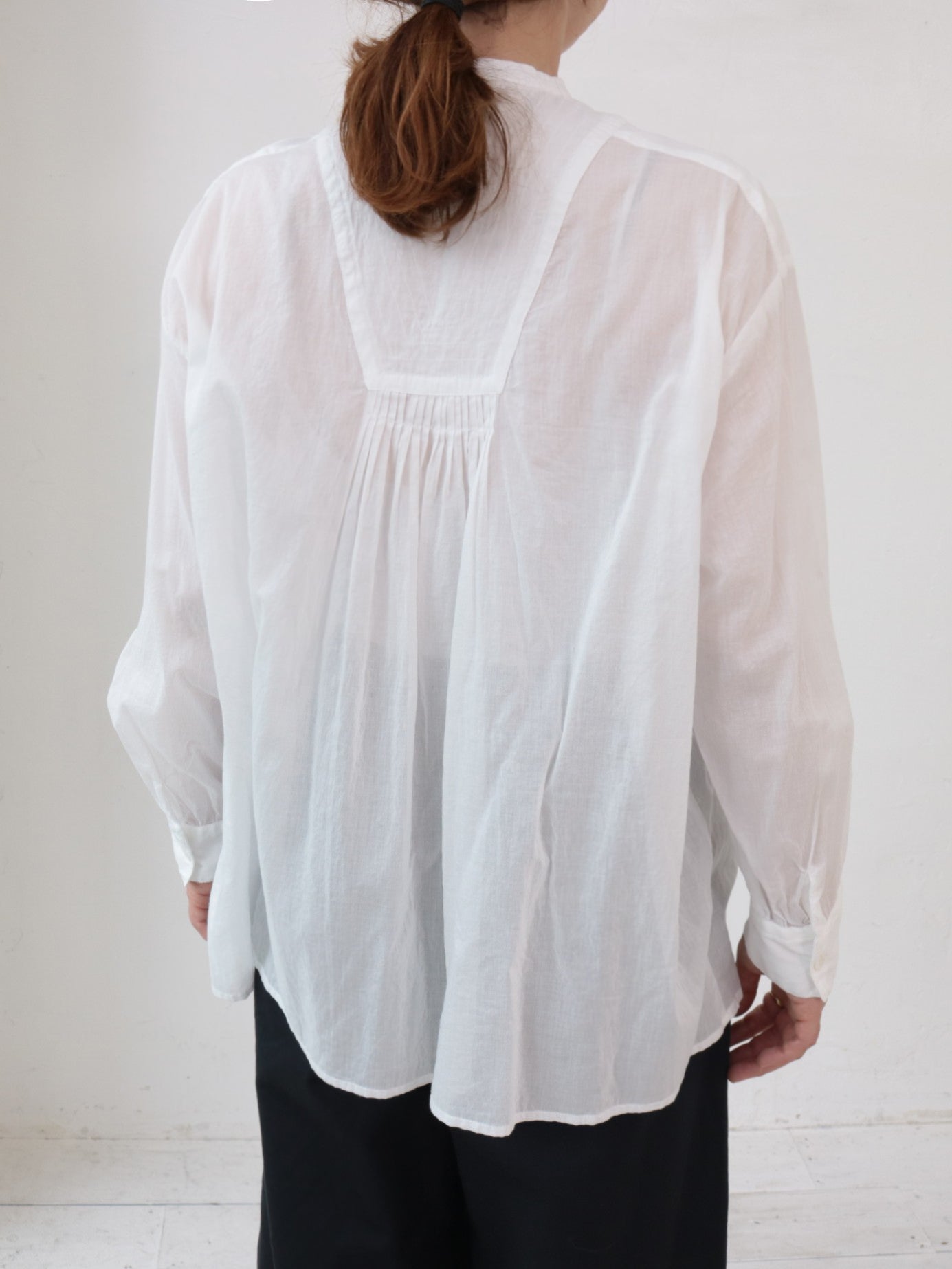 doux bleu　コットンカディ ギャザープルオーバーシャツ　DB-2613-030