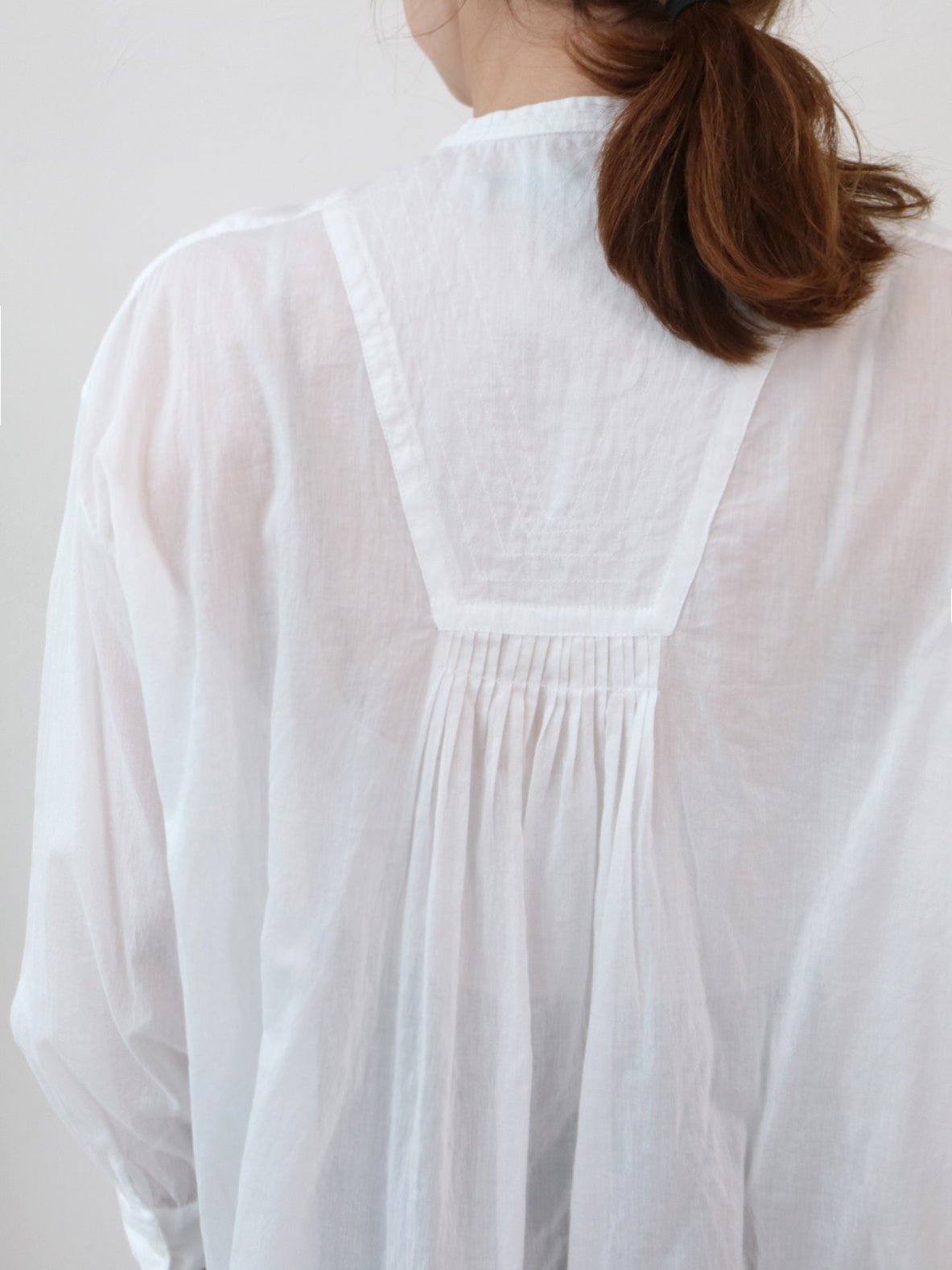 doux bleu　コットンカディ ギャザープルオーバーシャツ　DB-2613-030