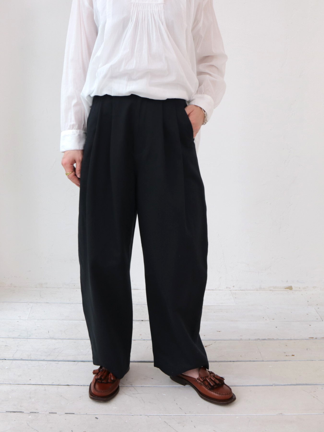 doux bleu　ダブルタック チノパンツ　DB-2615-010