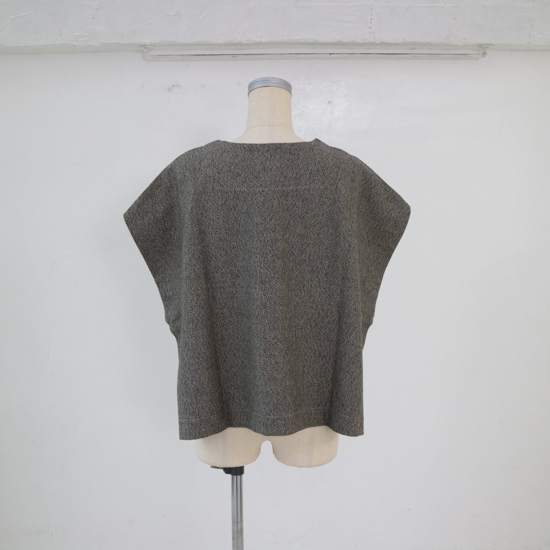 YARRA　三つ杢ツイルワイドベスト　YR-1558-253