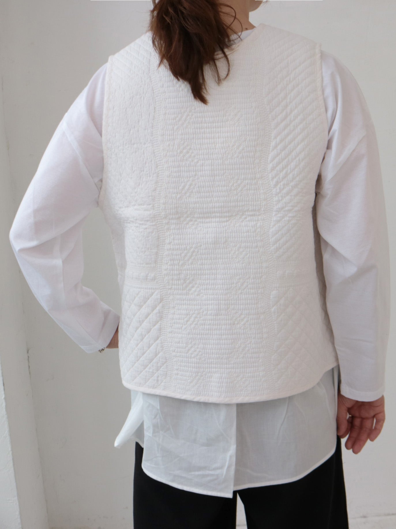 ＼再入荷／doux bleu　インドキルト刺繍 2WAYベスト　DB-2548-033