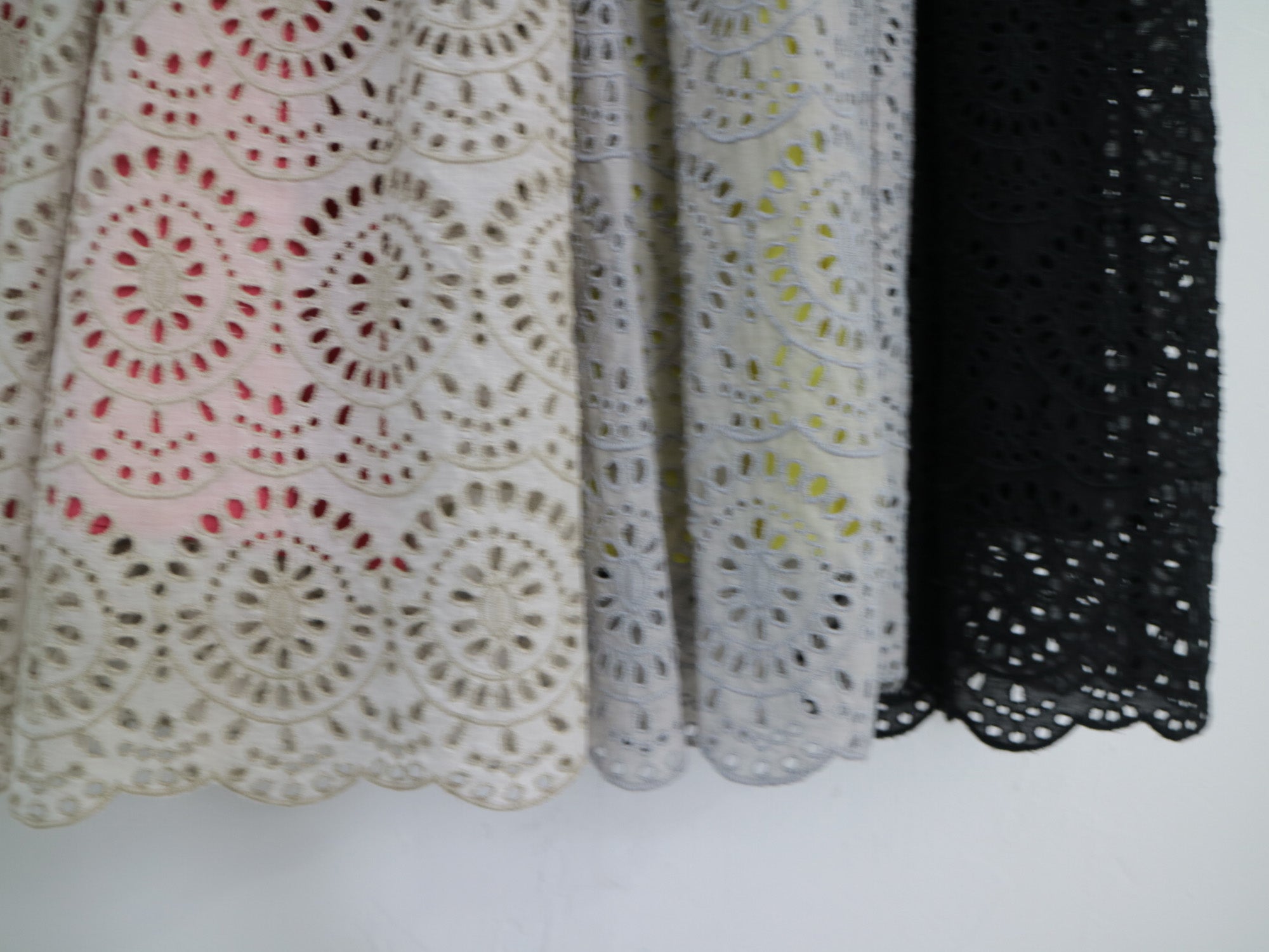 YARRA　INDIAペチ付き刺繍スカート　YR-1626-289