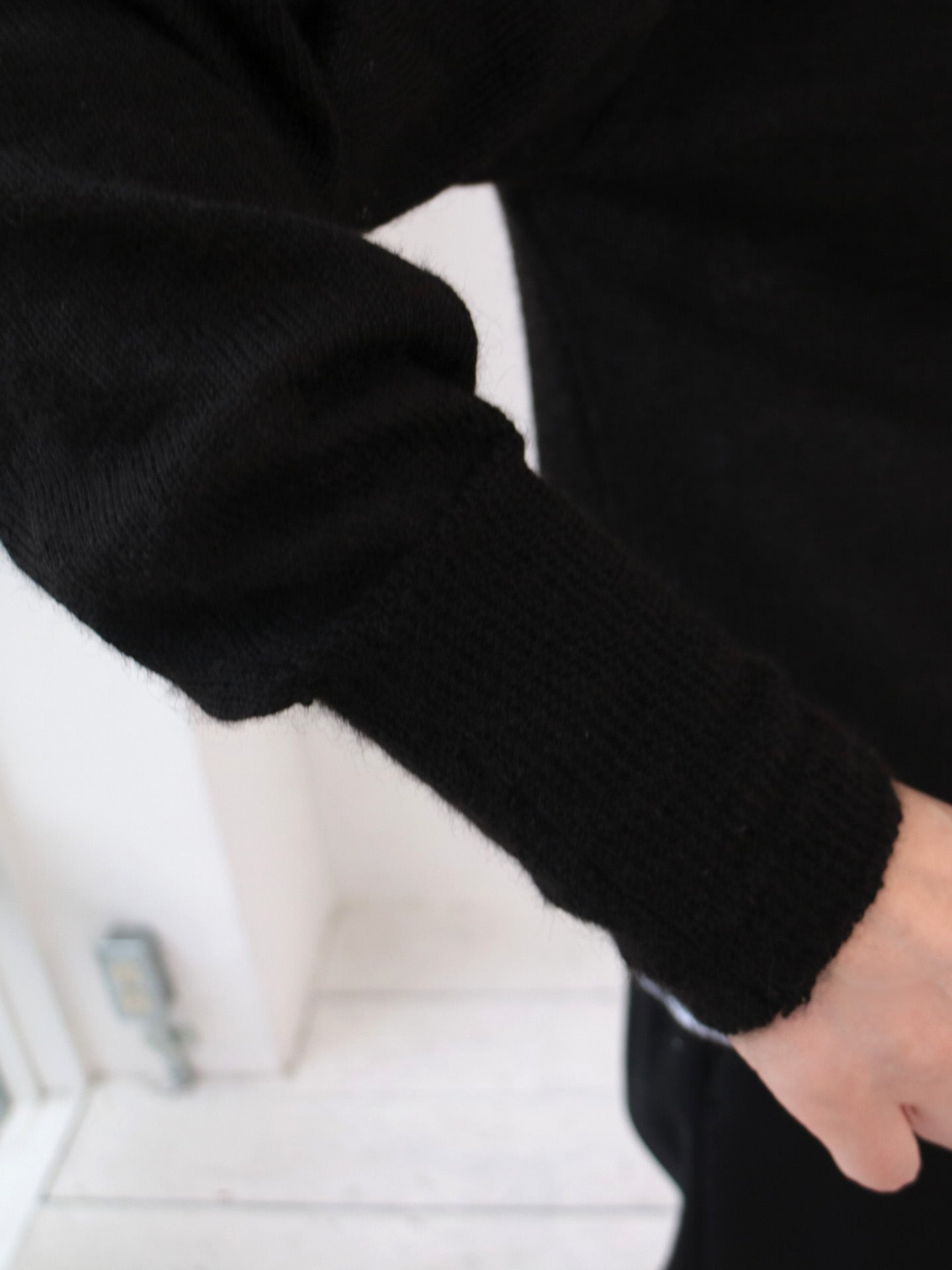 YARRA NEU ブラックアルパカニットカーディガン NU-5552-430