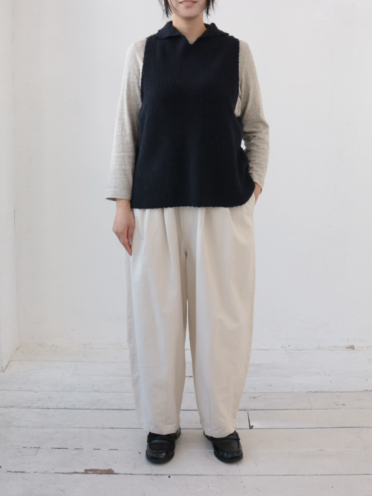 YARRA　ボリュームテーパードパンツ　YR-1615-242