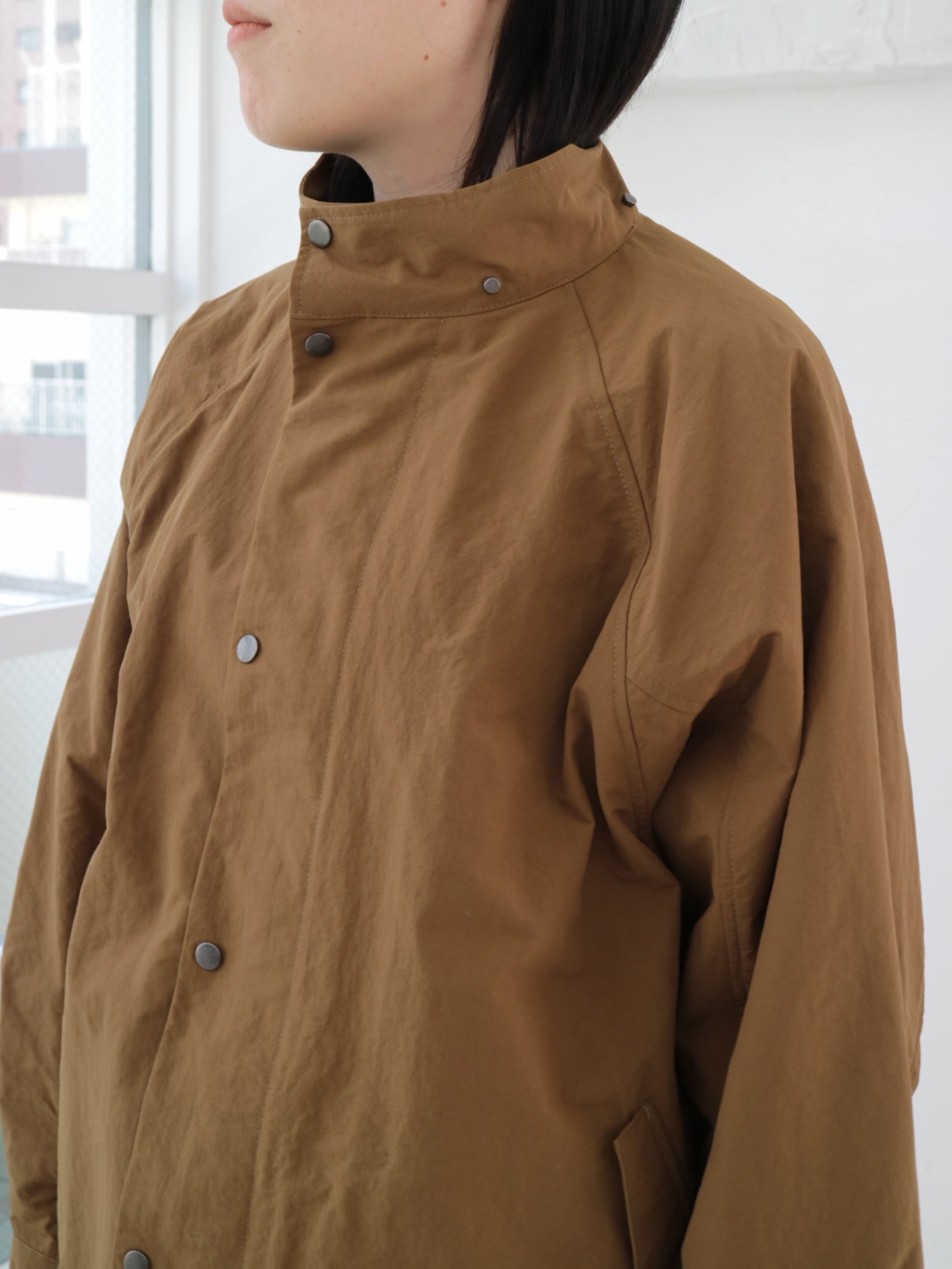 YARRA NEU　フード付きナイロンポンチョ風コート　NU-5547-414