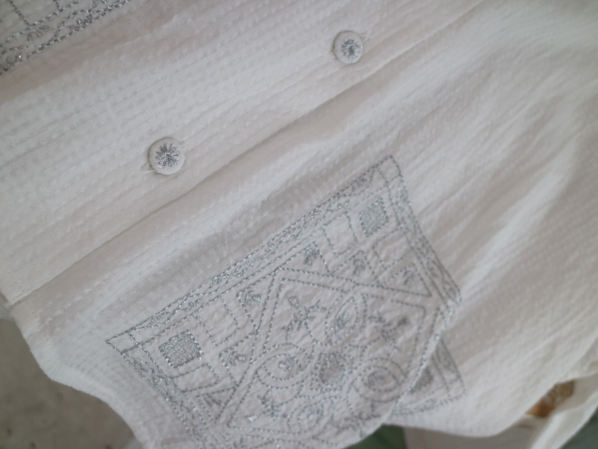 YARRA　INDIA開襟ラメ刺繡シャツ　YR-1623-269