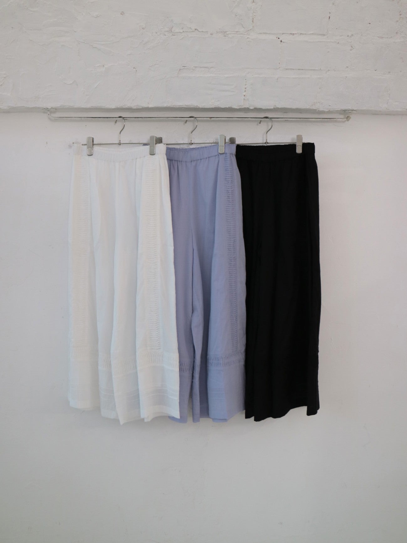 doux bleu　コットンボイルピンタックパンツ　DB-2625-074
