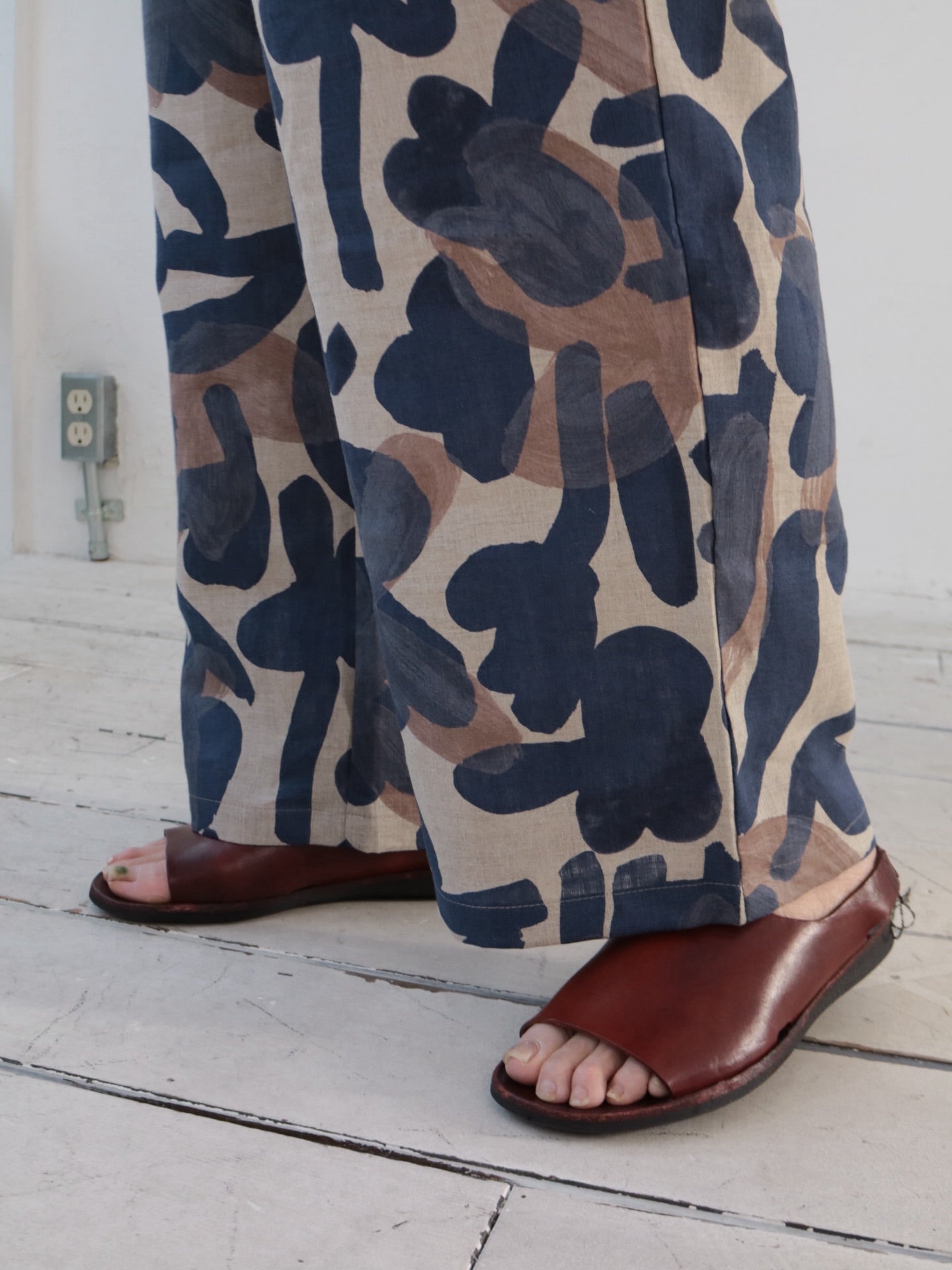 【WEB限定アイテム】YARRA　ワイドストレートパンツ　YR-1525-293