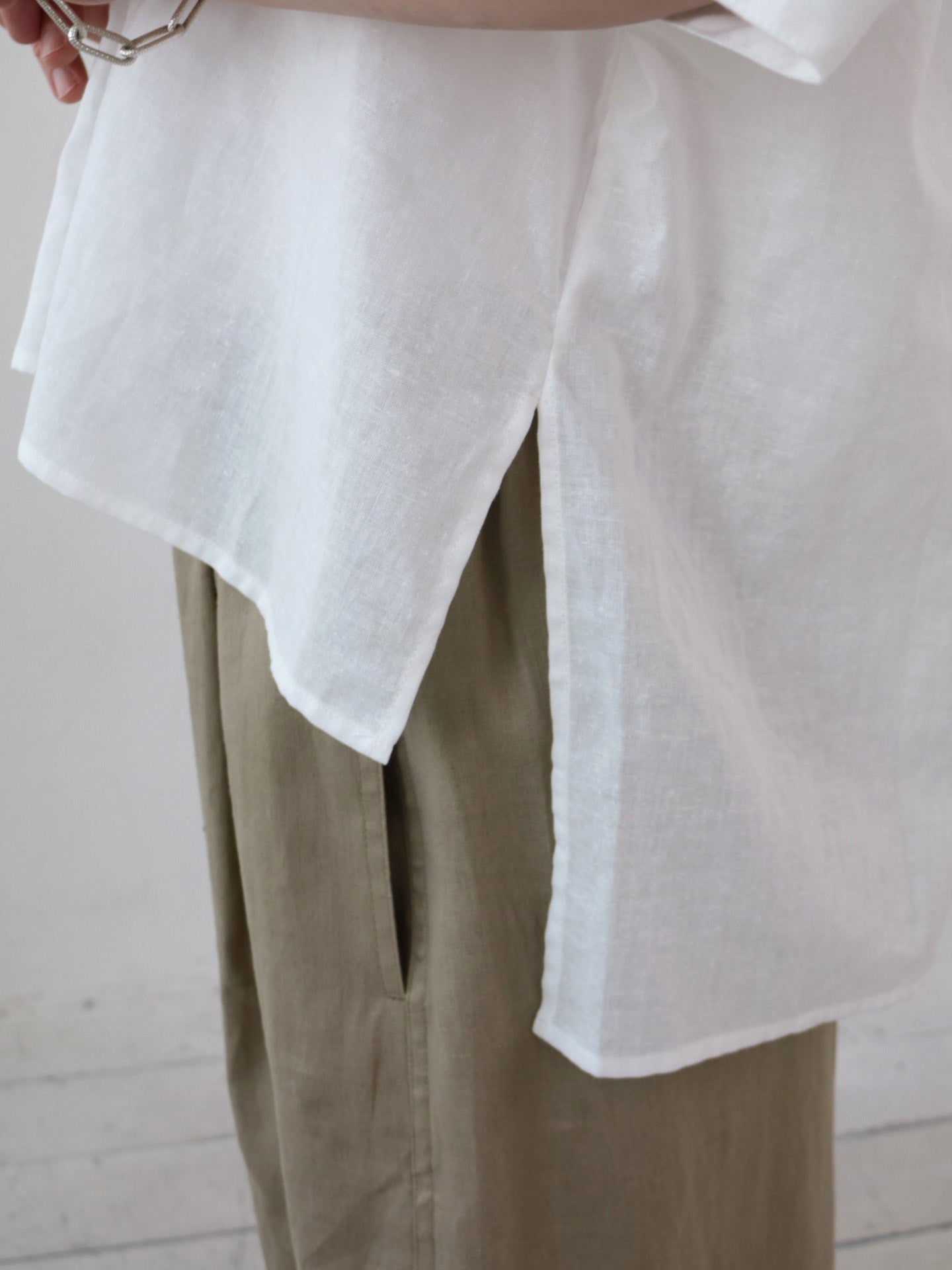 doux bleu　シアーラミー スキッパーブラウス　DB-2623-057