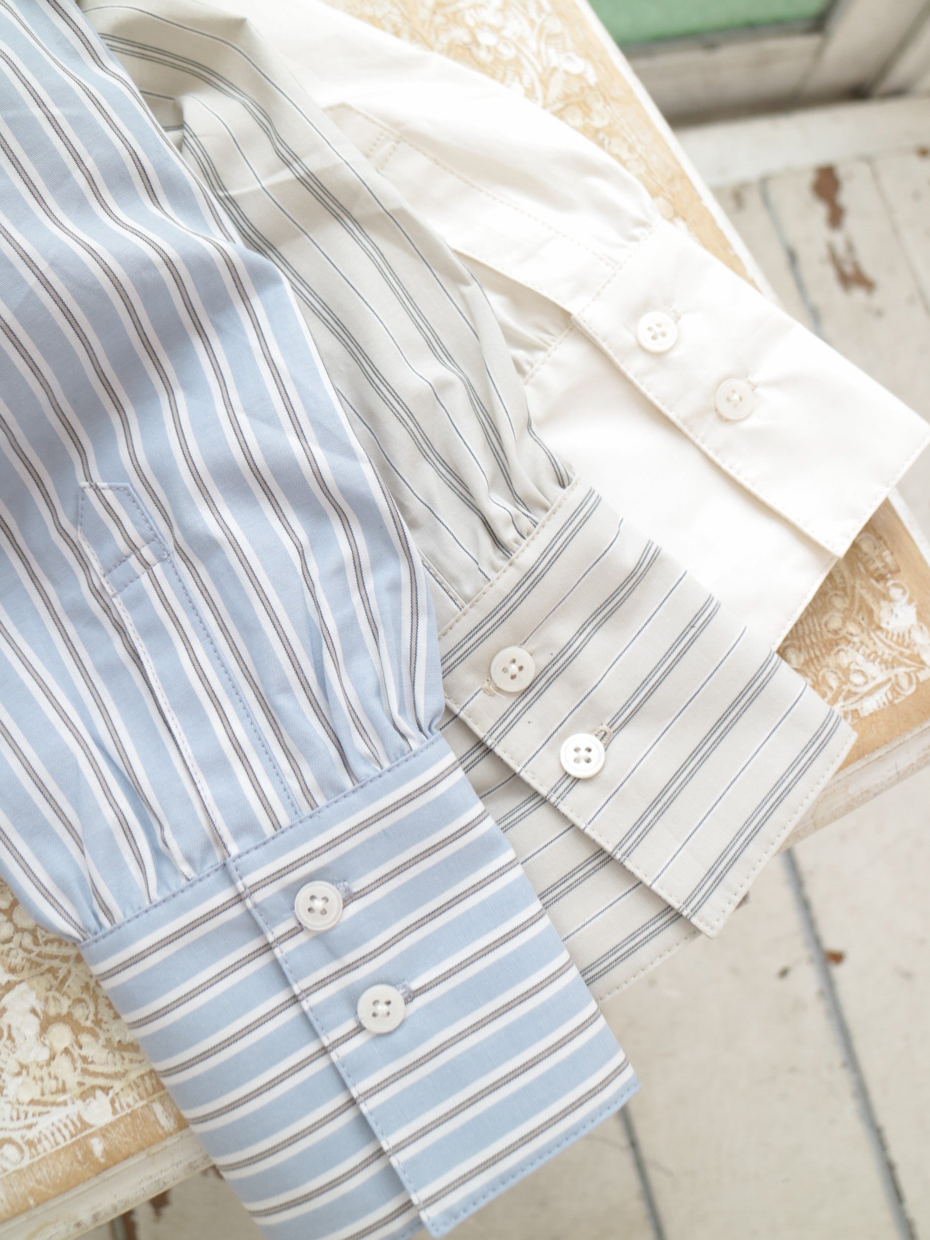 doux bleu　バックギャザーシャツ　DB-2543-028