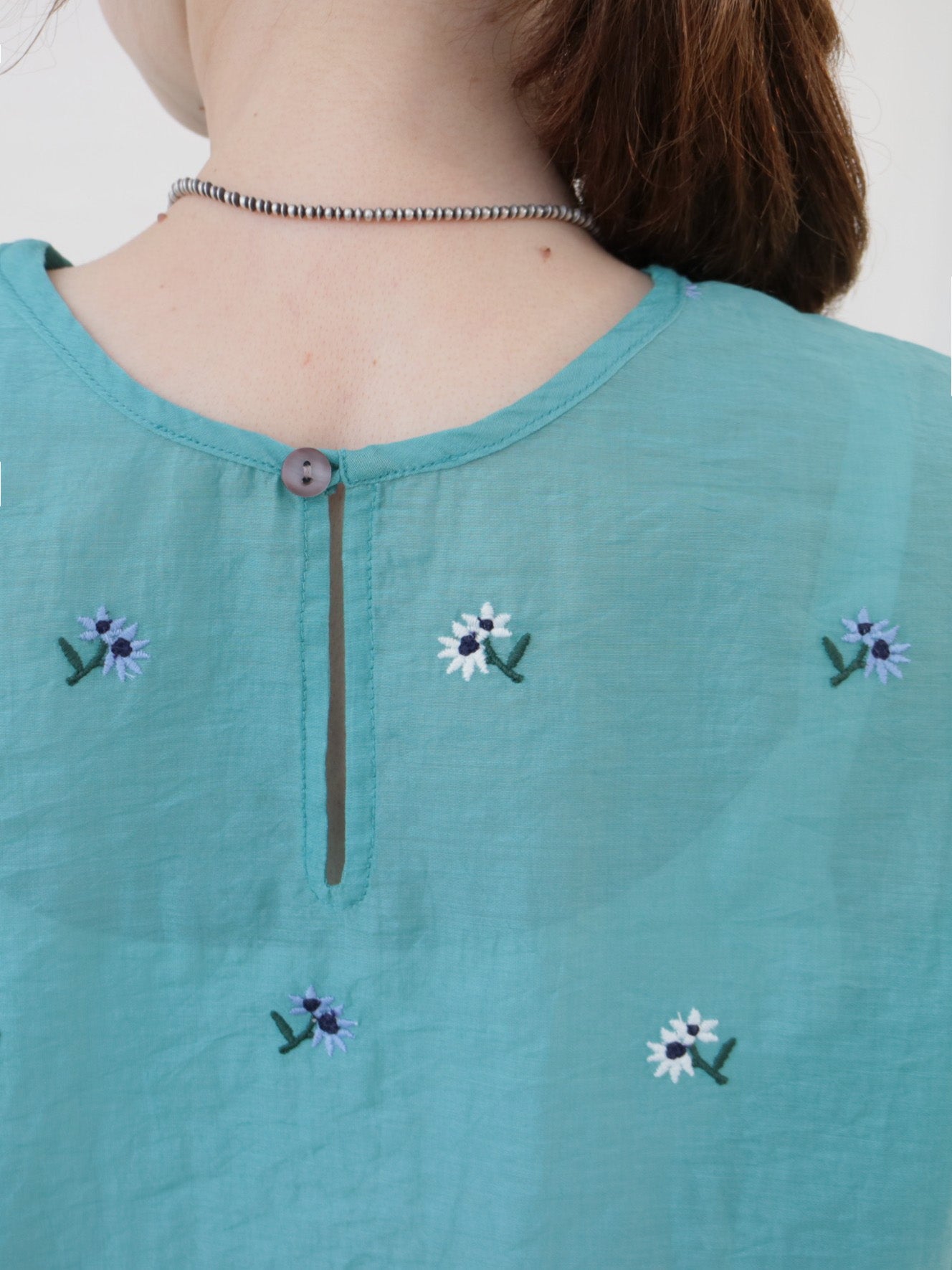 doux bleu　シアー刺繍ブラウス　　DB-2623-075