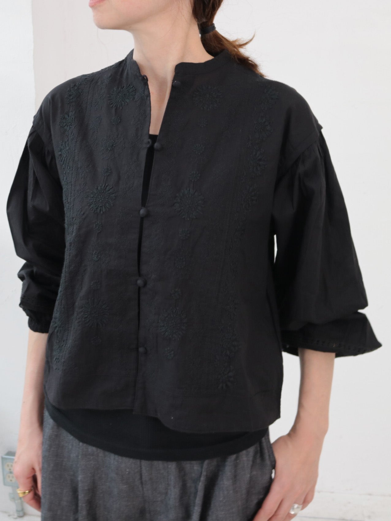 doux bleu　ラクノウ刺繍シャツジャケット　DB-2617-044