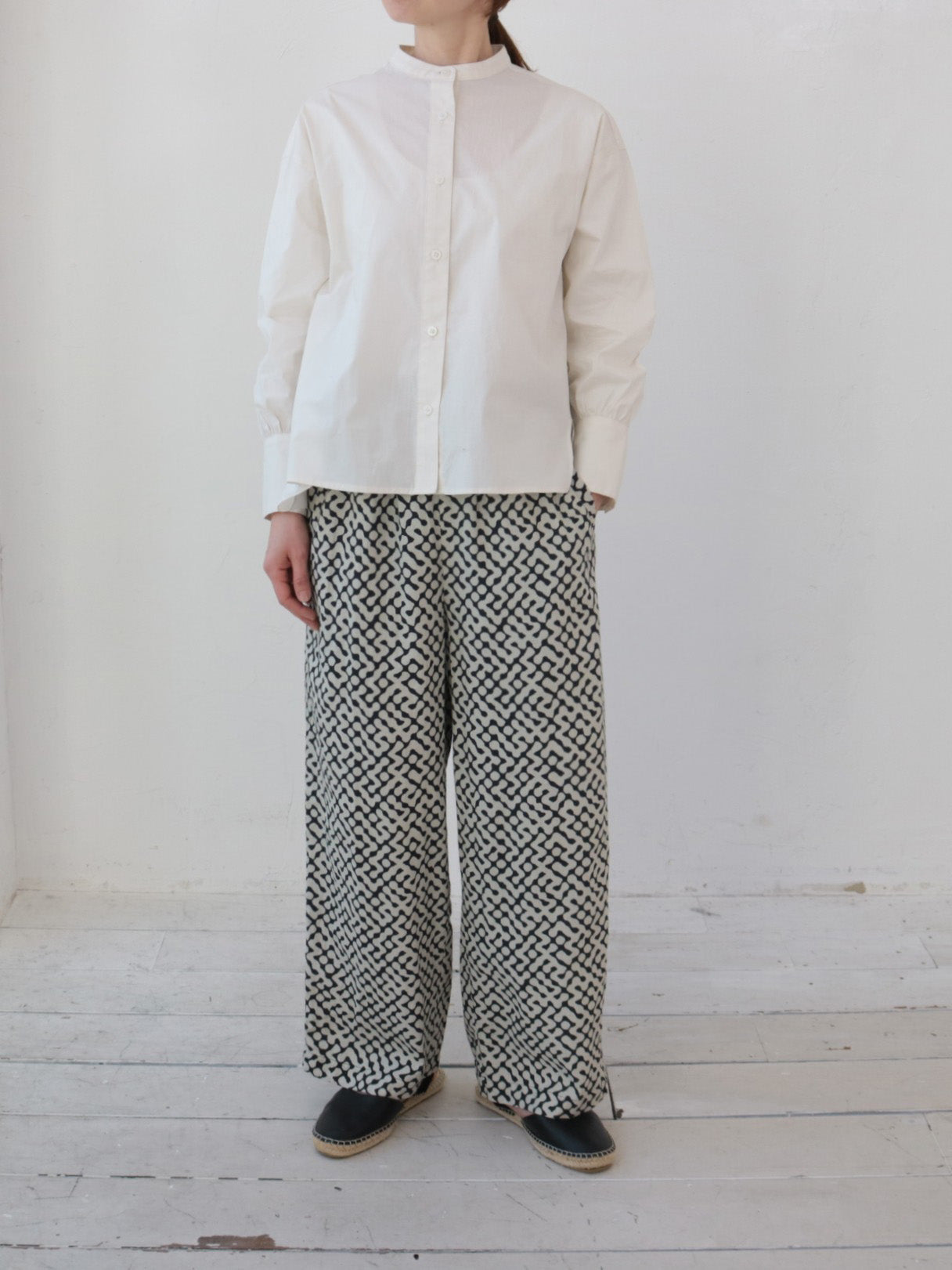 doux bleu　バックギャザーシャツ　DB-2543-028