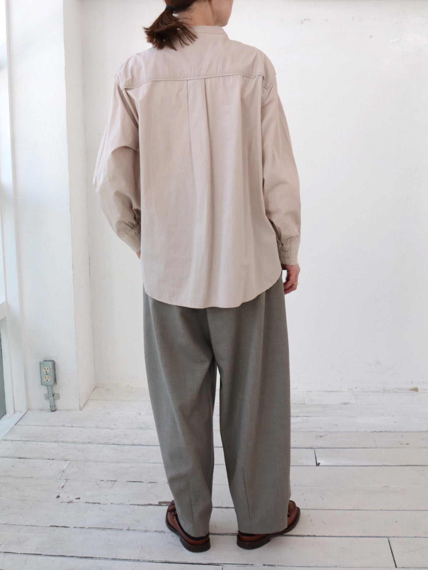 doux bleu　ステッチ エンブロイダリーシャツ　DB-2543-017