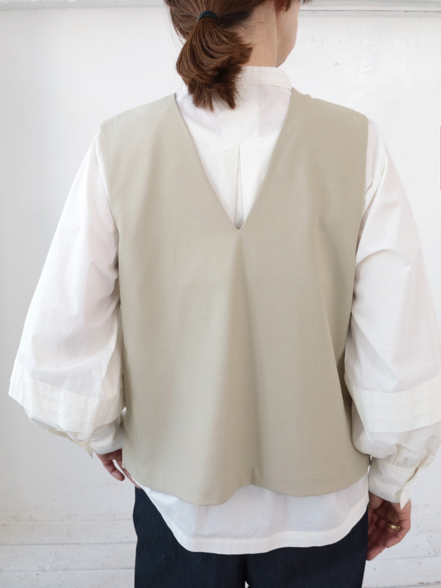 doux bleu 2WAY Vネックベスト DB-2548-023