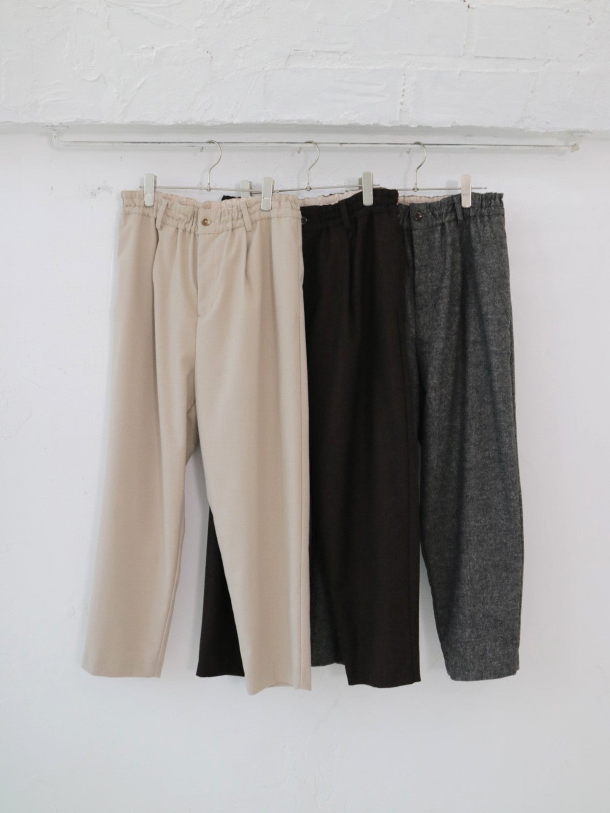 YARRA NEU　W混テーパードイージーパンツ　NU-5555-425