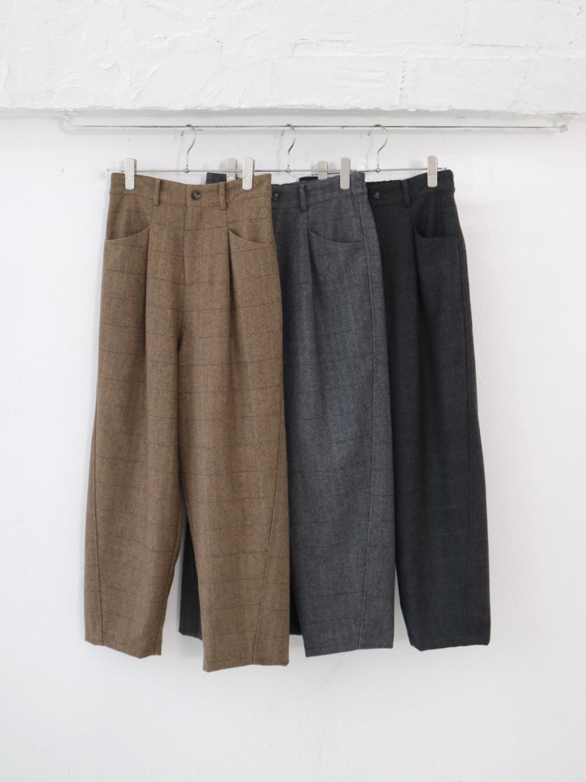 YARRA NEU　W混チェックカーブパンツ　NU-5555-426