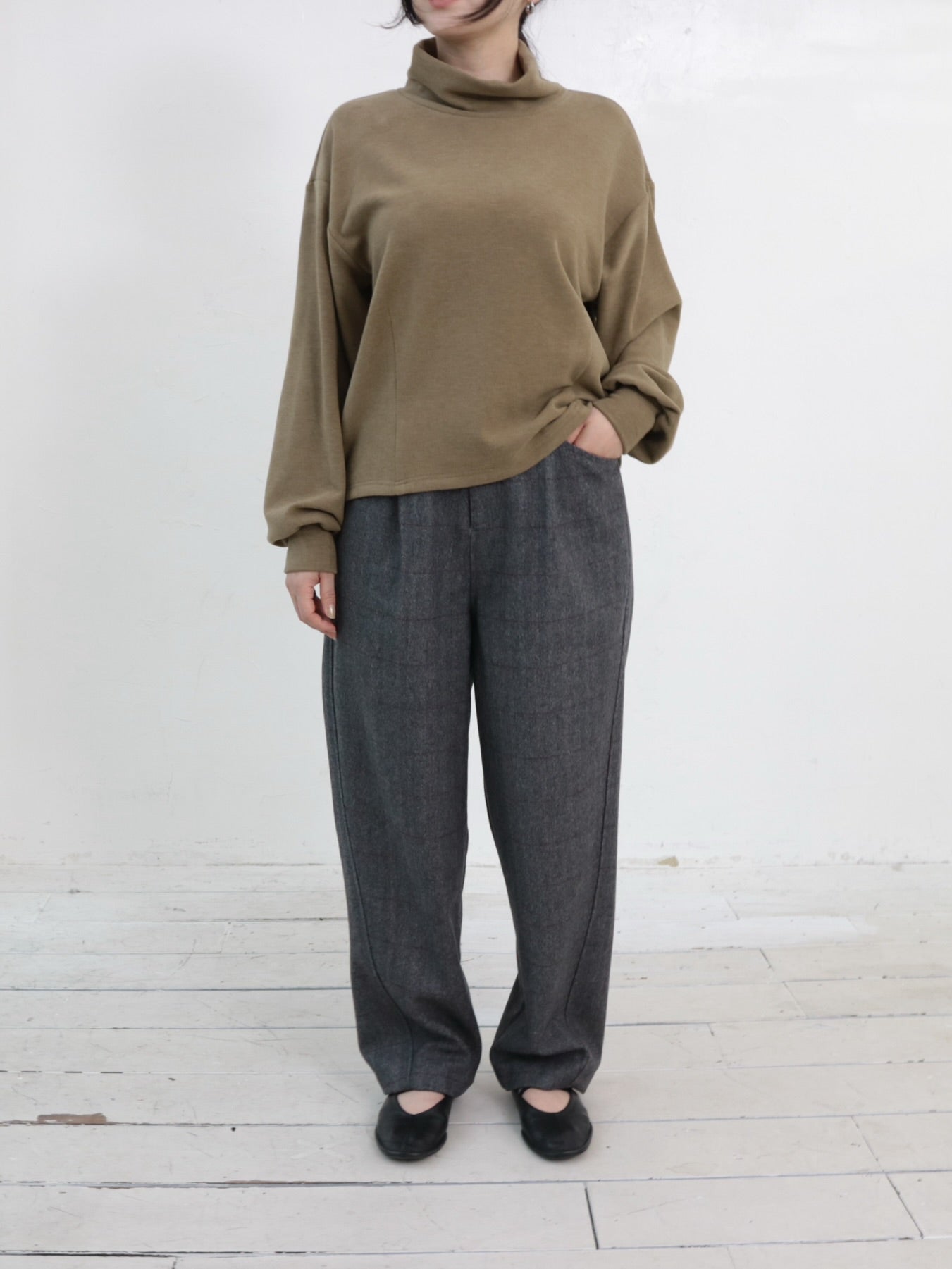 YARRA NEU　ハイネックフリースTOPS　NU-5551-416