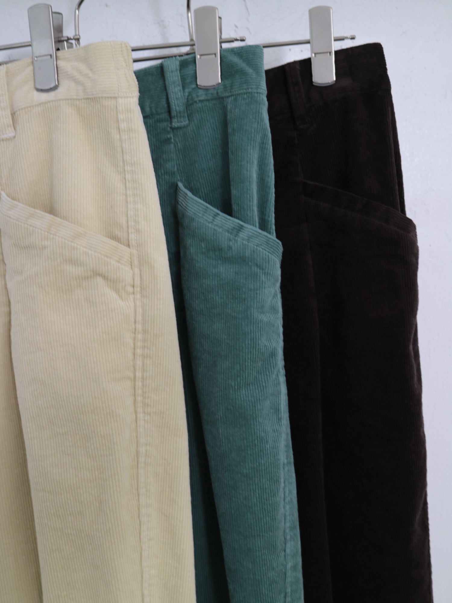 ぶんぶん様 ろん on X