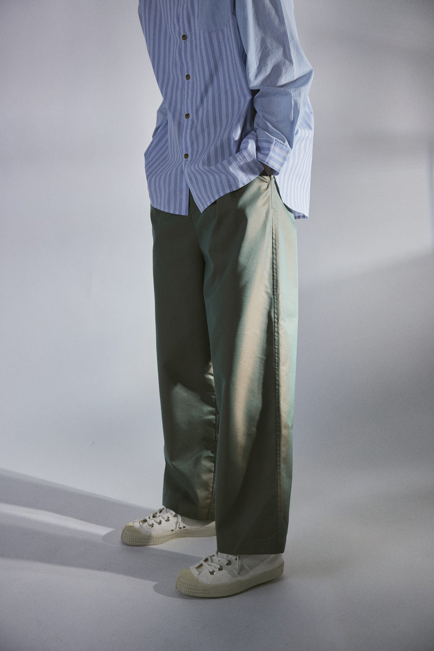 YARRA NEU　C/Tシャンブレーギャバパンツ　NU-5615-421