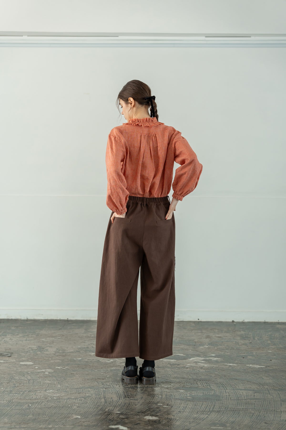 YARRA　リネン千鳥フリルカラーブラウス　YR-1653-251