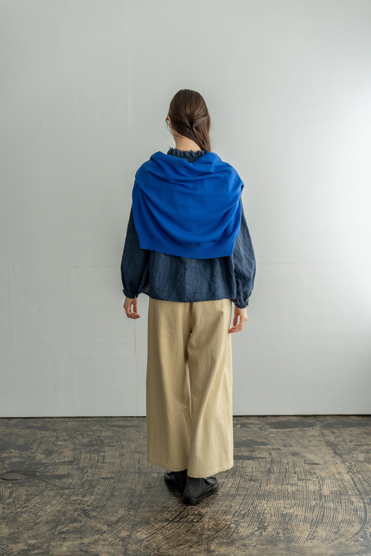 YARRA　リネン千鳥フリルカラーブラウス　YR-1653-251