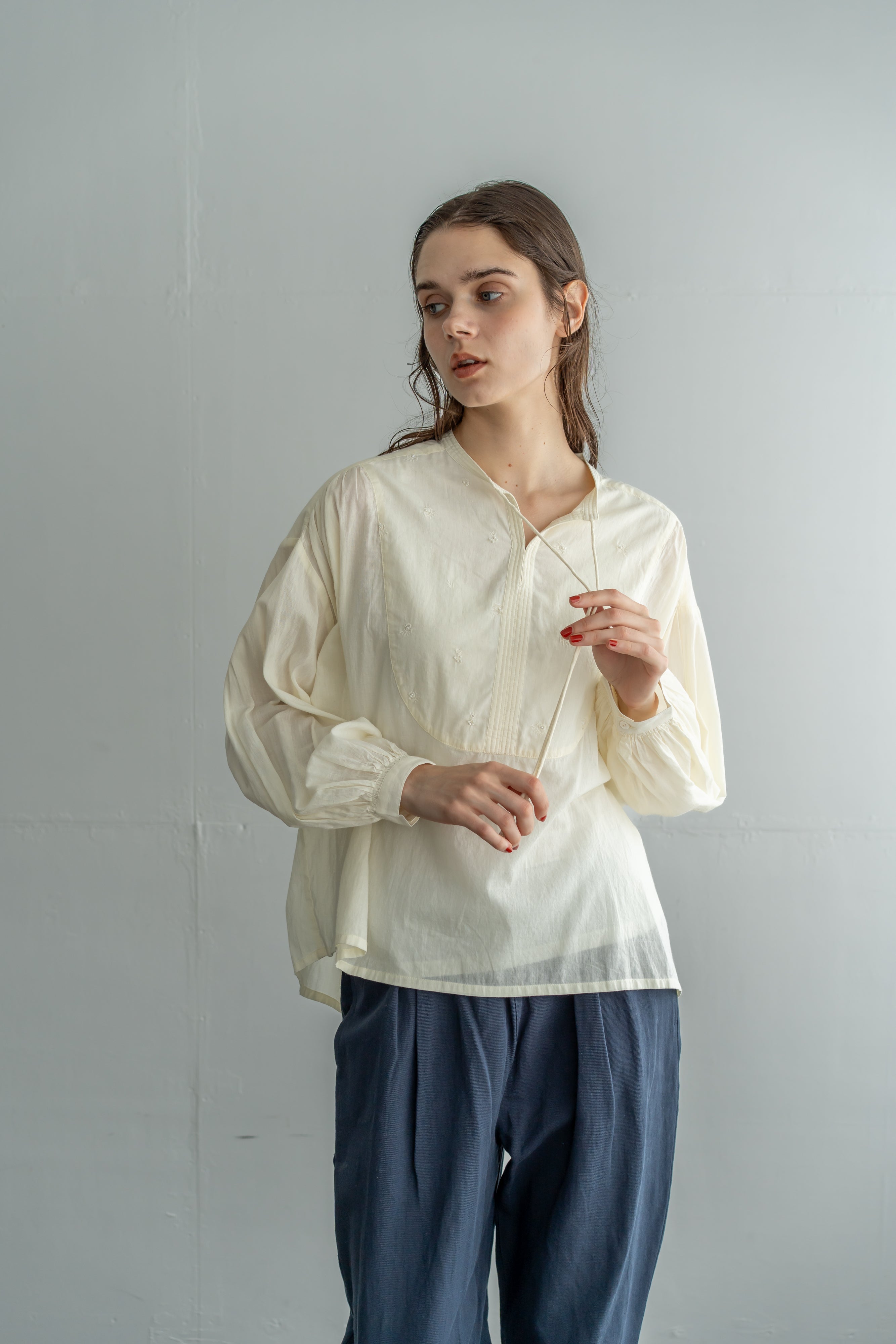 YARRA　INDIAビーズ刺繍ブラウス　YR-1643-212