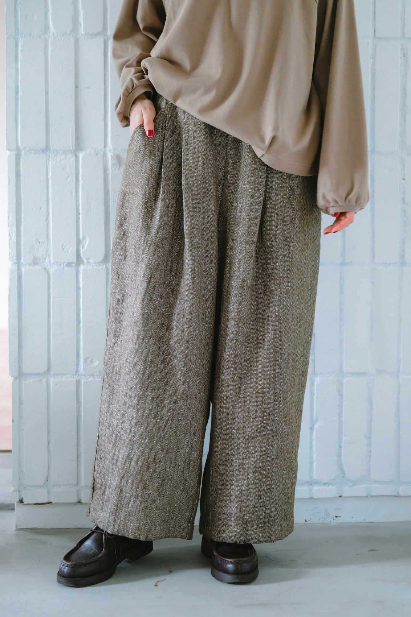 YARRA　綿麻デザインタックパンツ　YR-1555-266