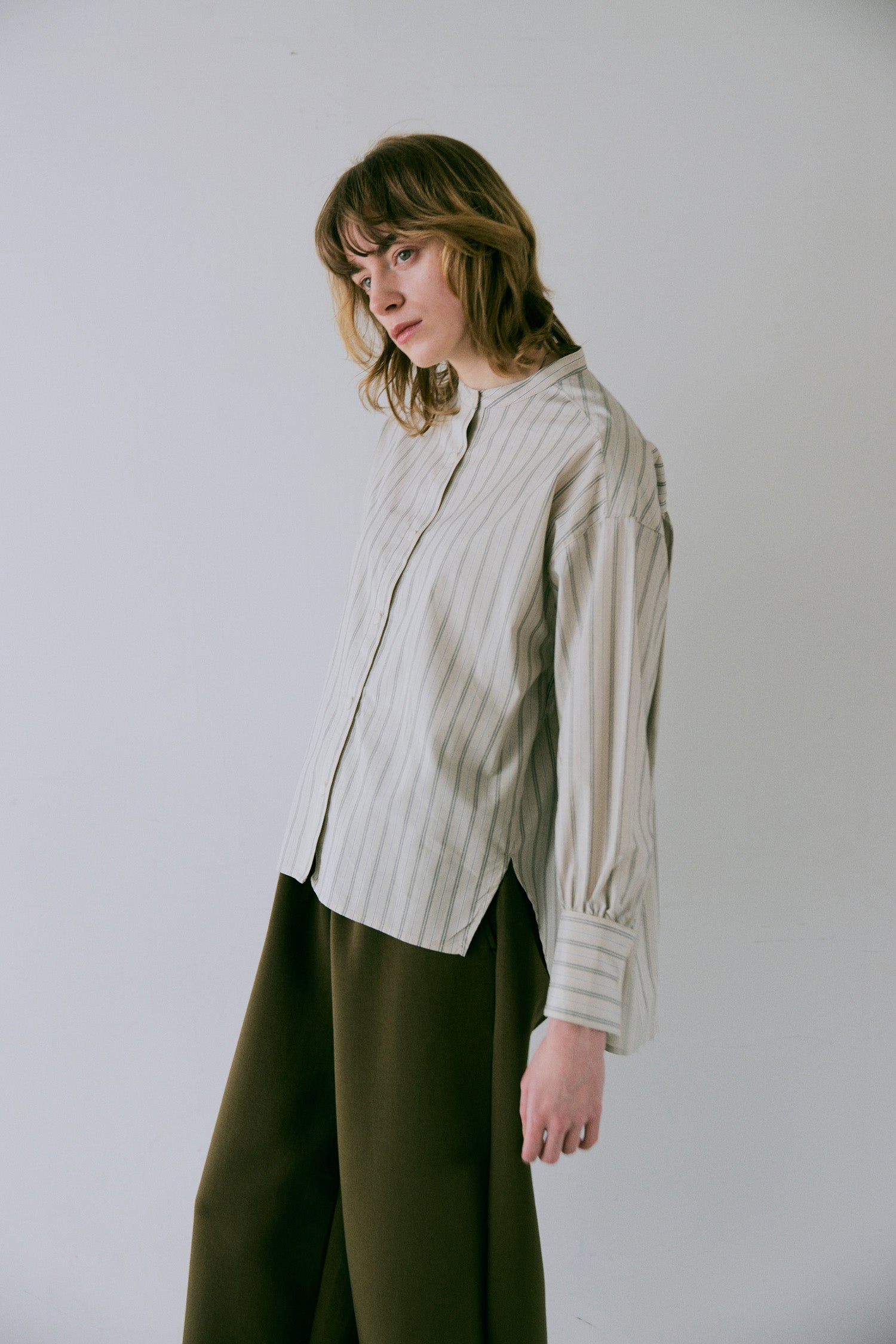 doux bleu　バックギャザーシャツ　DB-2543-028