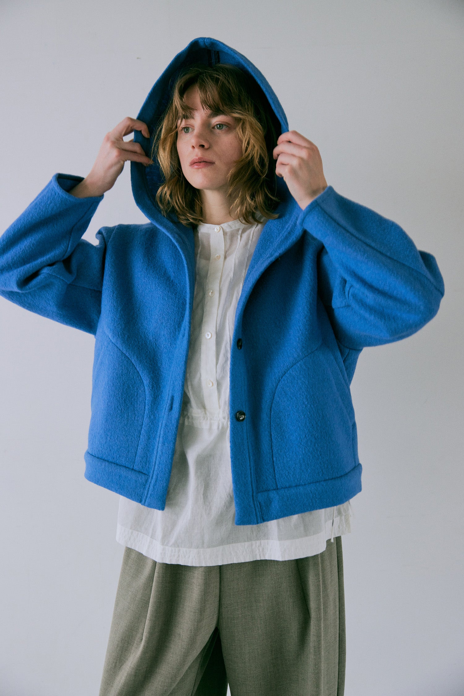 doux bleu　ウール フーテッドジャケット　DB-2547-035
